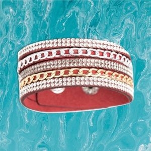 Paparazzi Fashion Fiend Bracelet in Red